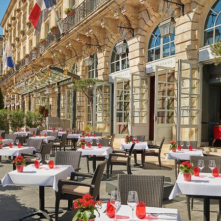 Intercontinental Bordeaux Le Grand Hotel By Ihg Ngoại thất bức ảnh The restaurant's terrace