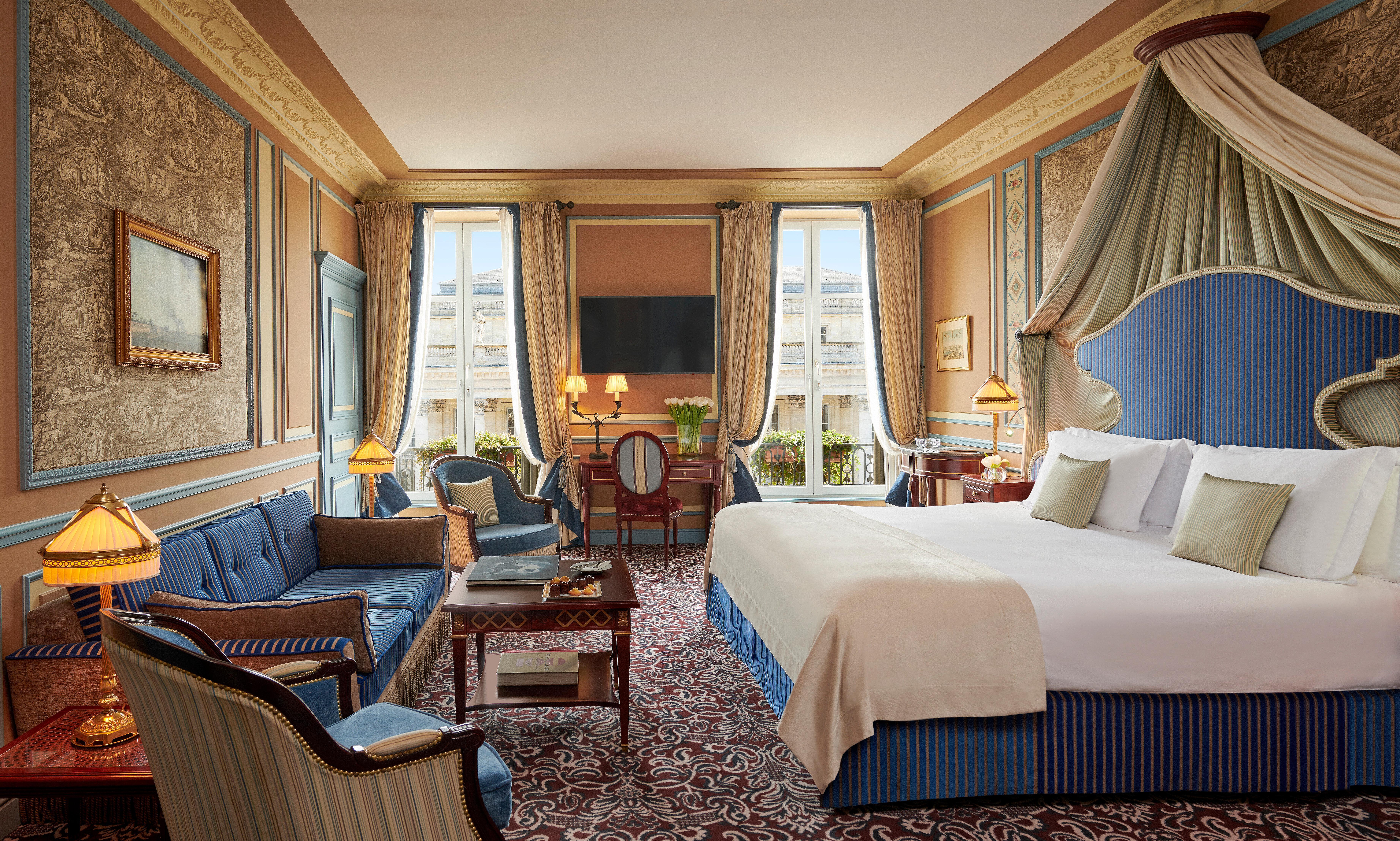 Intercontinental Bordeaux Le Grand Hotel By Ihg Ngoại thất bức ảnh A suite at the hotel