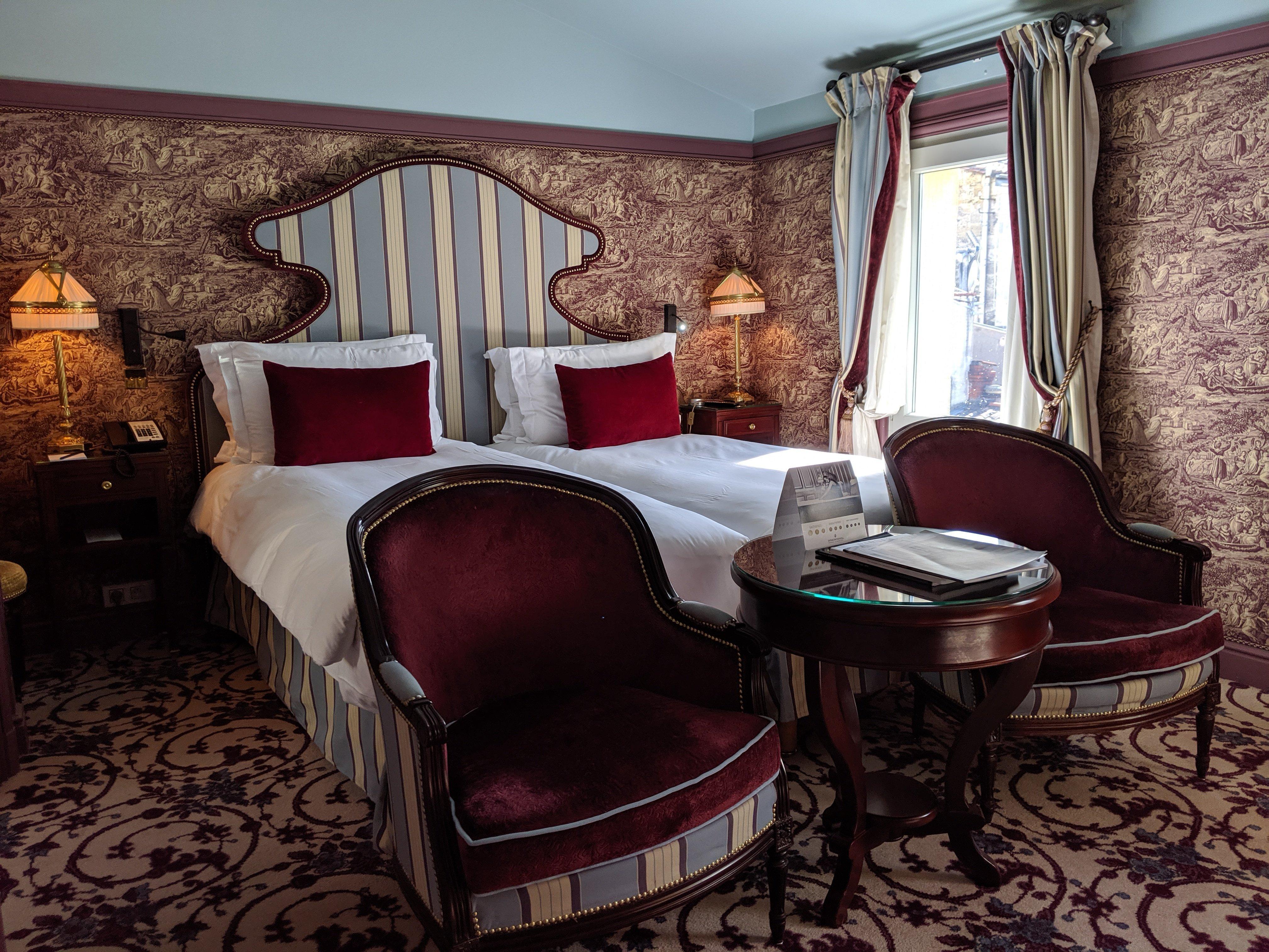 Intercontinental Bordeaux Le Grand Hotel By Ihg Ngoại thất bức ảnh A room at the hotel